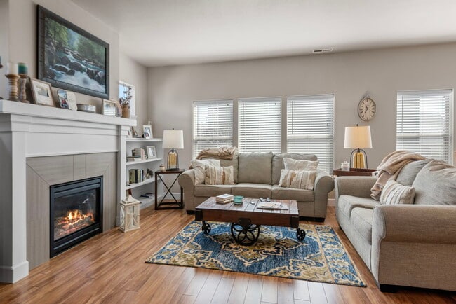 Building Photo - 61416 SE Lana Wy