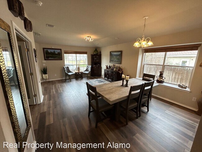 Building Photo - 4 br, 2 bath House - 10607 Timber Country