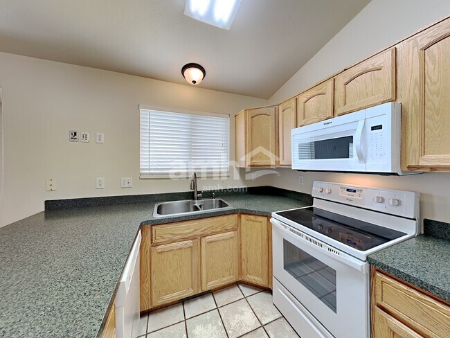 Building Photo - 4245 S 2900 W