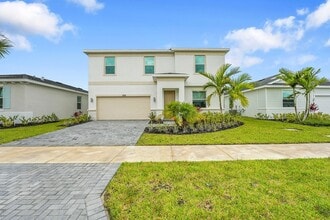 Building Photo - 2950 Spanish Cedar Pl