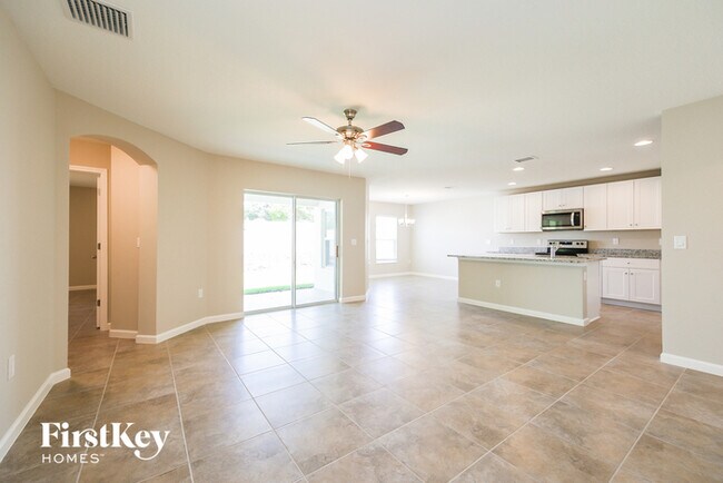 Foto del edificio - 623 Lindbergh Way