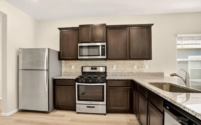Foto del edificio - 308 Bowles St