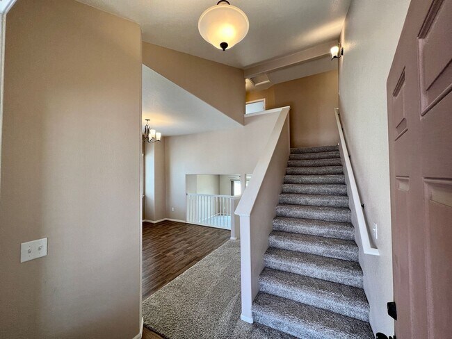 Foto del edificio - 1110 Tur St