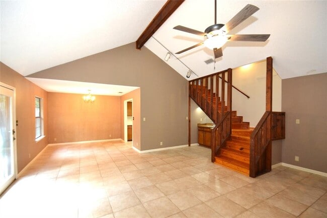 Foto del edificio - 8833 Tallwood Dr