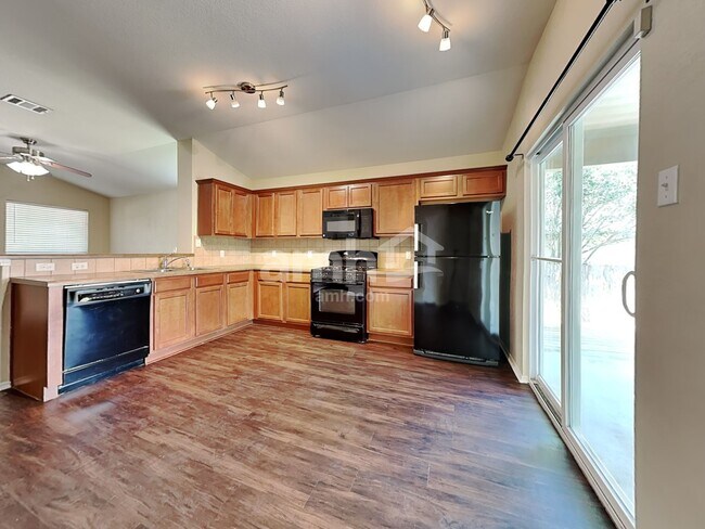 Building Photo - 310 Wild Plum