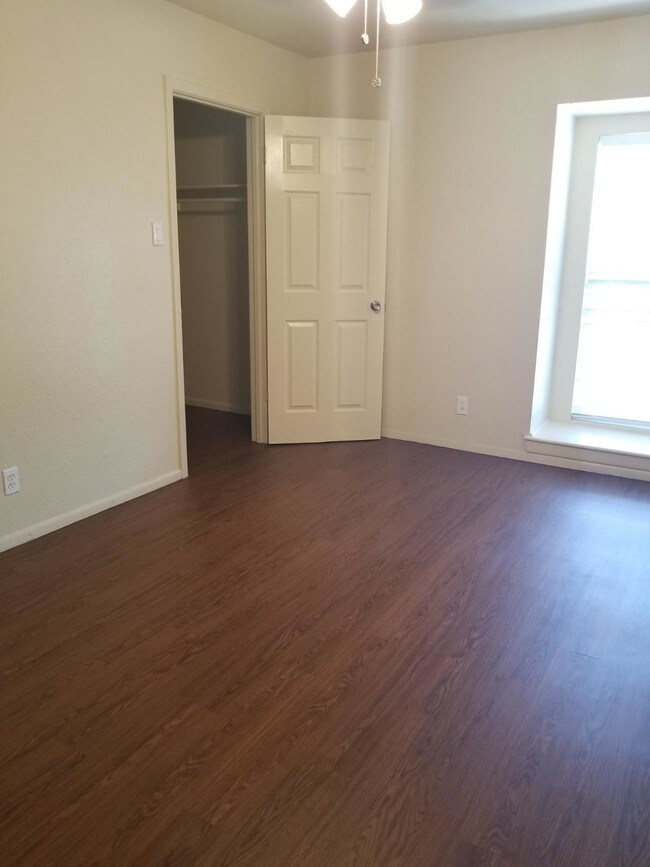 7203 Marbach Rd, San Antonio, TX 78227 Townhome Rentals in San