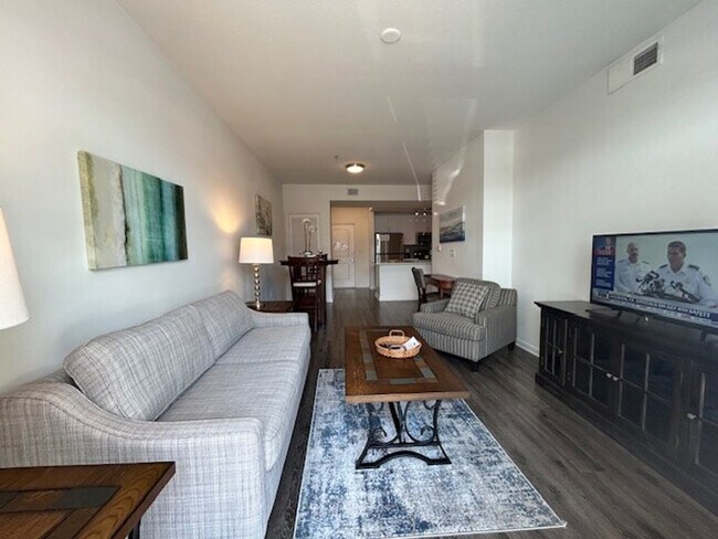 Foto del edificio - 555 14th St NW