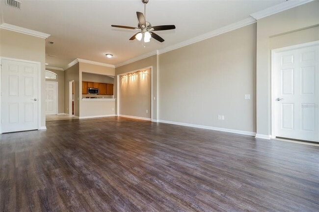 Building Photo - 654 White Flower Way