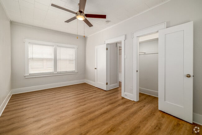 2BR, 1BA - 900SF - Primary Bedroom - Long Beach Terraces
