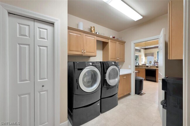 Foto del edificio - 6020 Autumn Oaks Ln