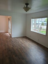 Building Photo - 508 Benson St