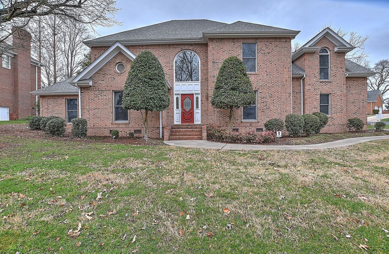 4 Bedroom / 4.5 Bath Brick Home ? Kingspo... - 4 Bedroom / 4.5 Bath  Brick Home ? Kingspo...