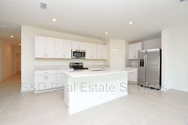 Building Photo - 2053 Albatross Nest Dr