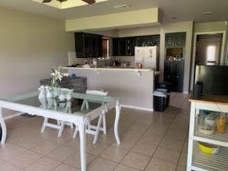 Foto del edificio - 2714 Laurel Oaks Dr