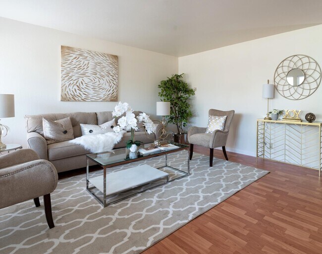 Foto del edificio - 39118 Sundale Dr