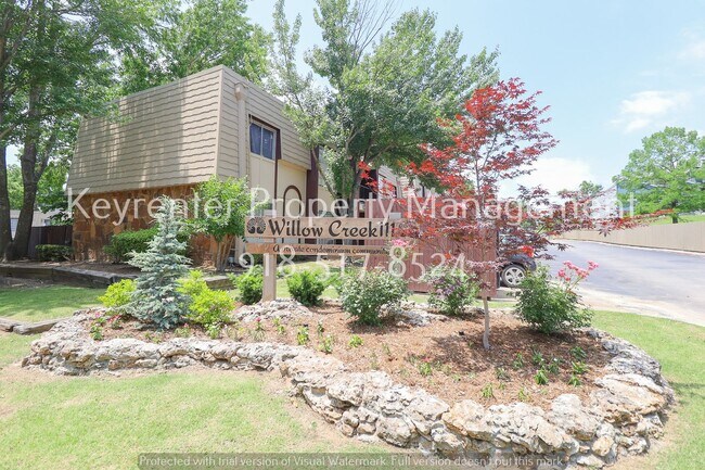 Foto del edificio - 2 Bed | 1 Bath Condo in Central Tulsa!