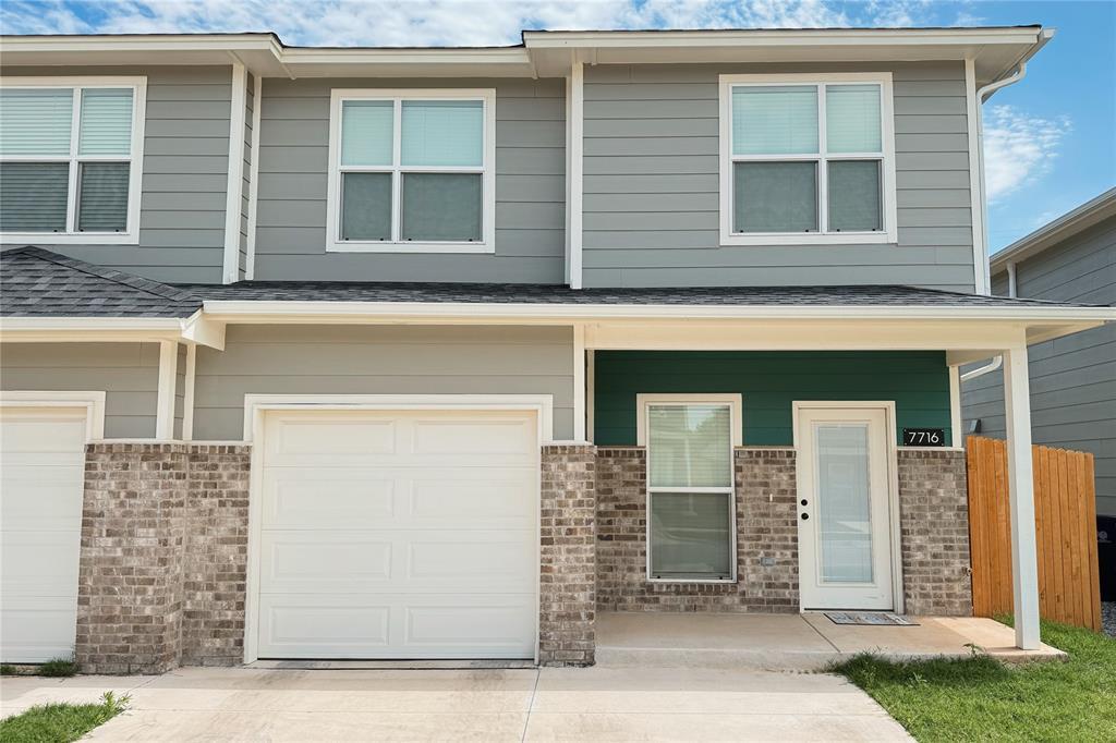 Foto principal - 7716 Owen Ln