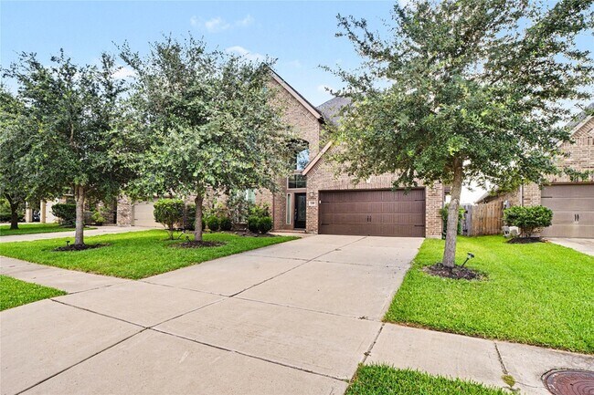 Building Photo - 2310 Falcon Brook Dr