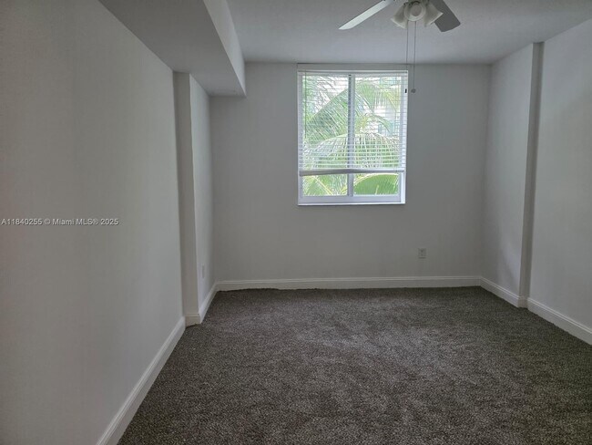 Foto del edificio - 510 NW 84th Ave