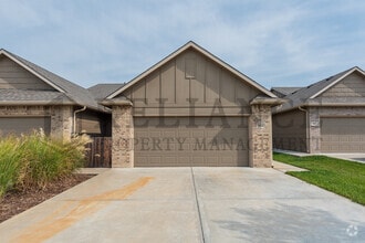 Building Photo - 914 W Onewood Pl