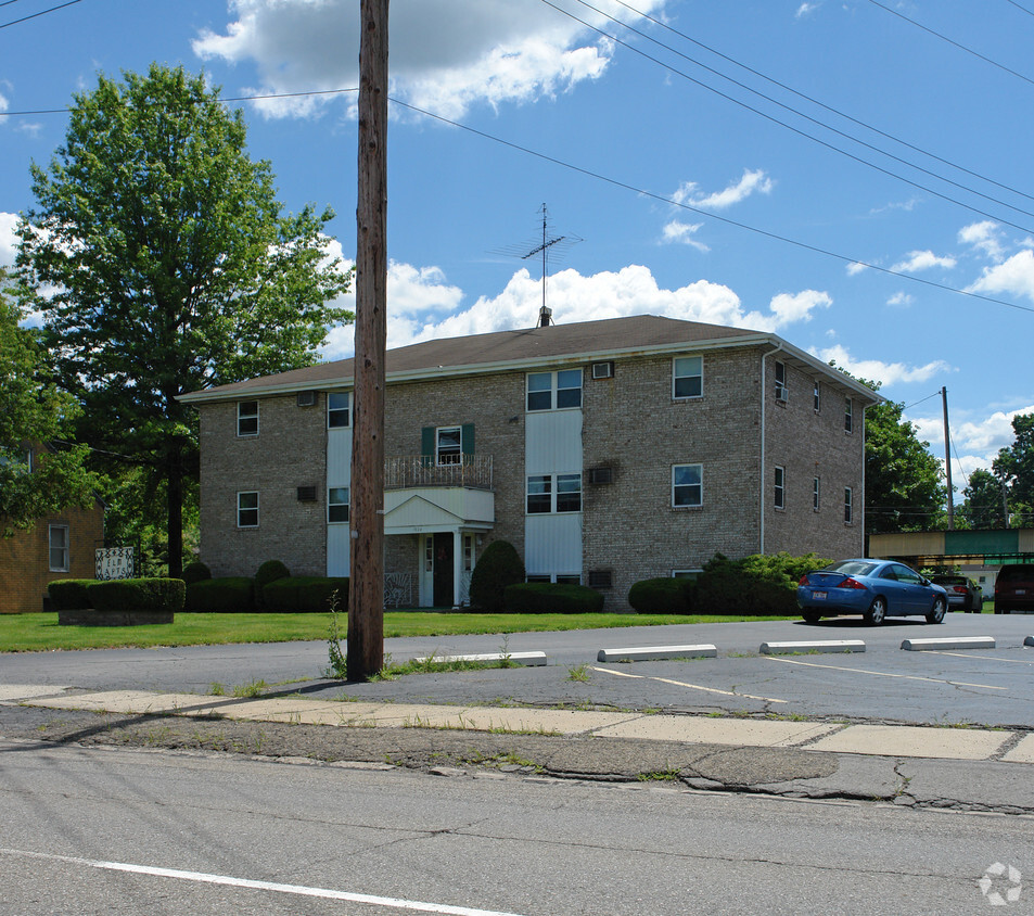 Foto del edificio - 1924 Elm Rd NE