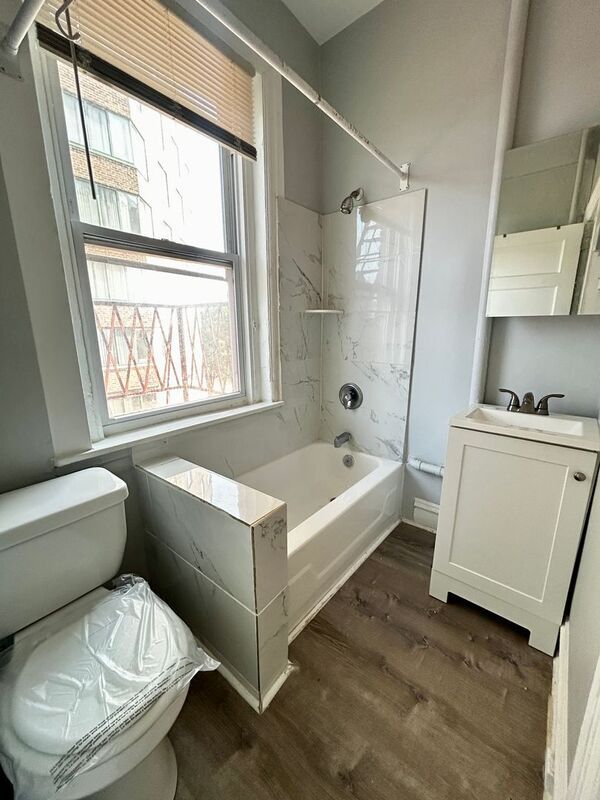 Foto del edificio - 307 Dolphin St