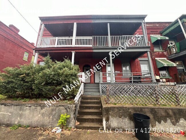 Building Photo - 518 Middle Ave