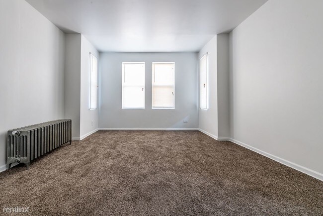 Building Photo - 2 br, 1 bath Apartment - 500 S Laramie Ave