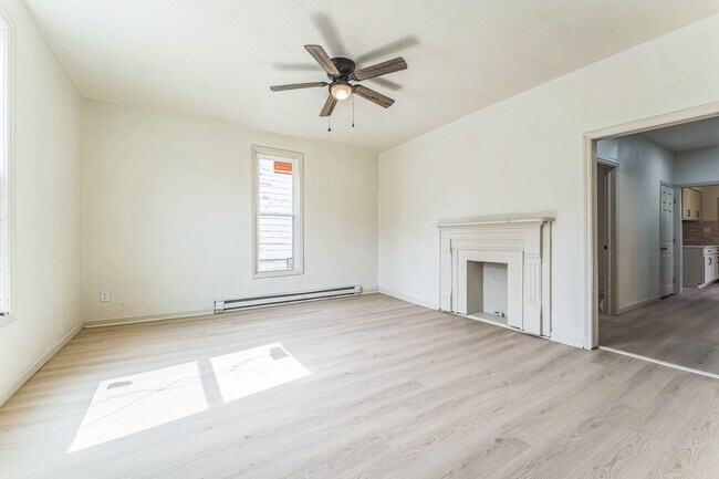 Foto del edificio - 419 Walnut Ave