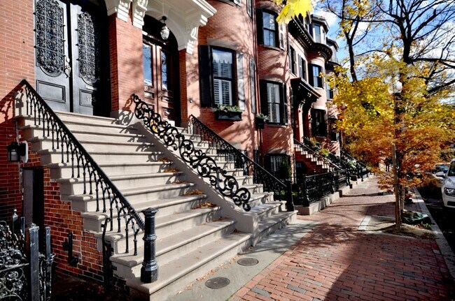 Foto del edificio - 123 West Newton St