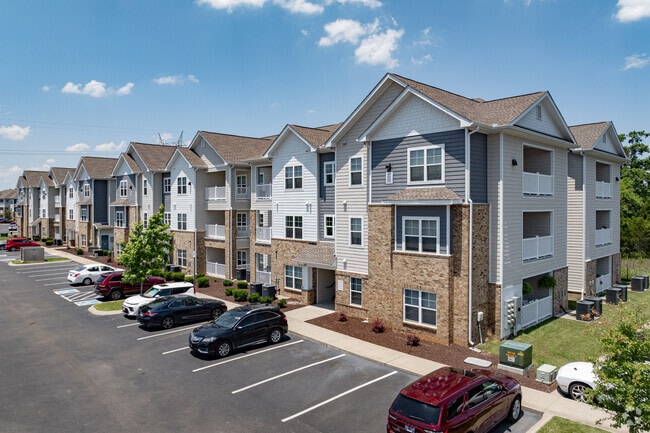 Foto del edificio - Anthem at Creekside