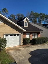 Building Photo - 1945 Nena Hills Dr