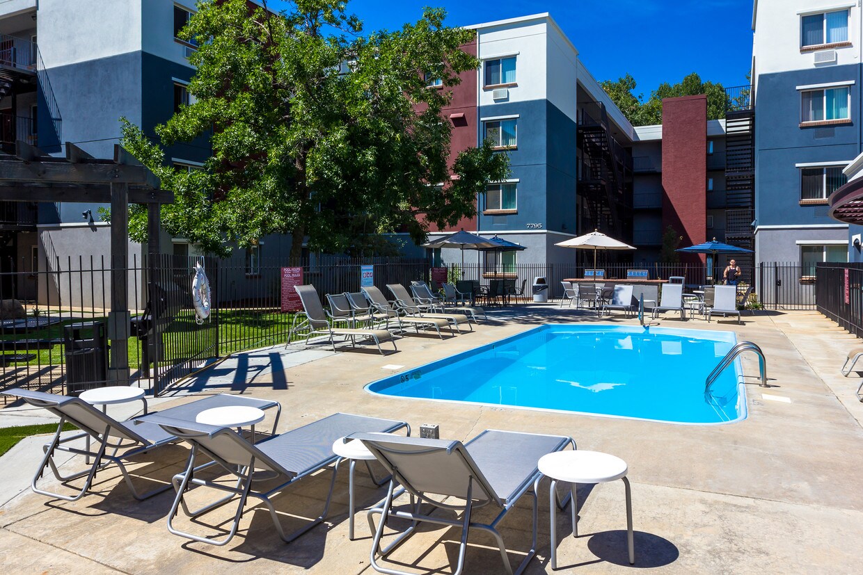 52nd Marketplace Apartments Arvada, CO