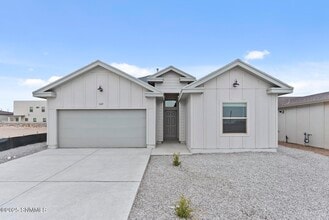 Building Photo - 3684 Springhaven Lp