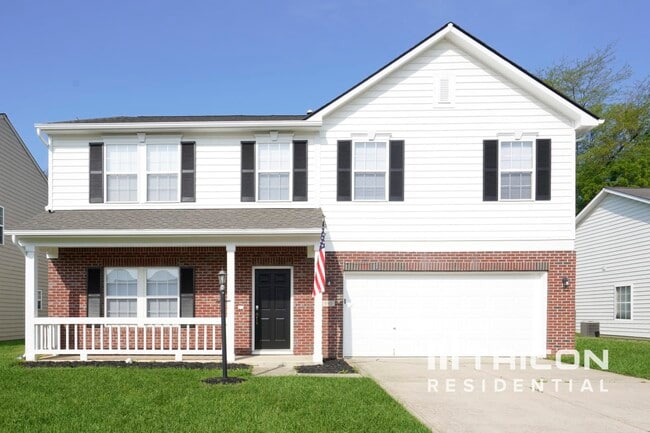 Building Photo - 2990 Parkview Dr