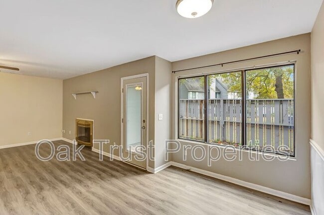 Building Photo - 2167 Spoleto Ln