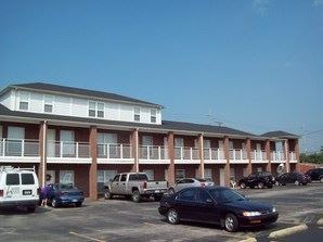 Foto principal - 124 W Chestnut St
