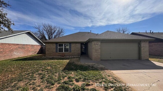 Foto del edificio - 5741 Duke St