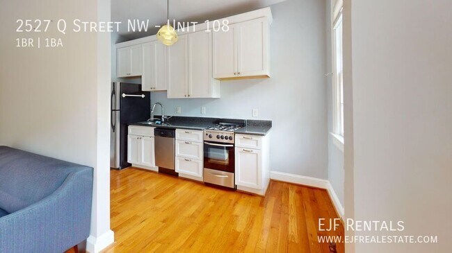 Building Photo - 2527 Q St NW