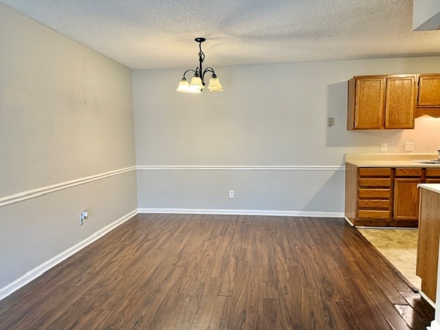 Foto del edificio - 1219 Brittany Dr