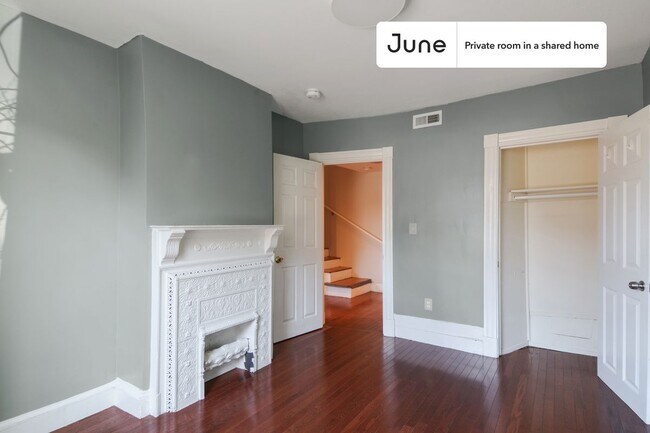 Building Photo - Room in Shared 7 bed/2 bath home
