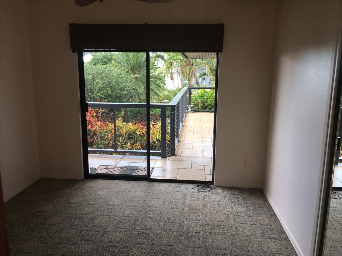 Building Photo - 3227 Mapu Dr
