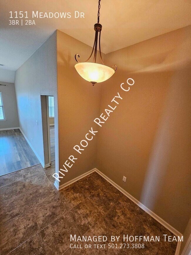 Building Photo - 1151 Meadows Drive