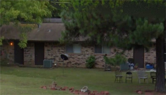 Foto del edificio - 1383 W 6th St