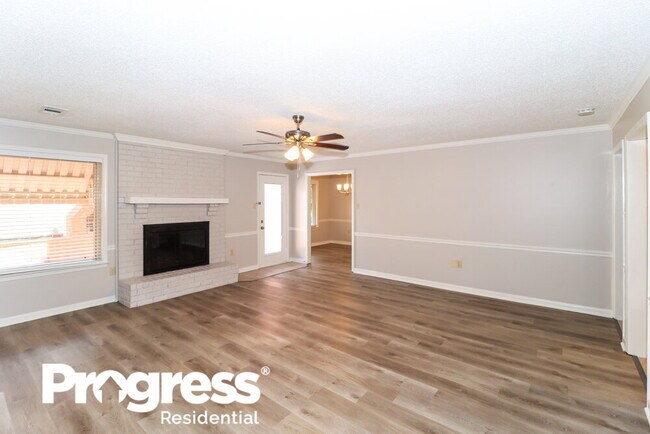 Building Photo - 7938 Quito Rd