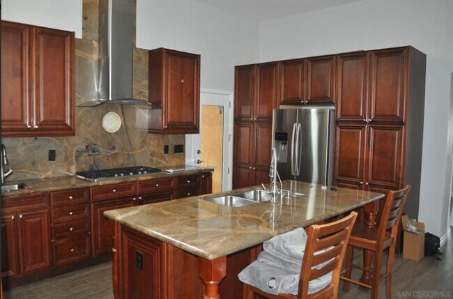 Foto del edificio - 7337 W Point Ave