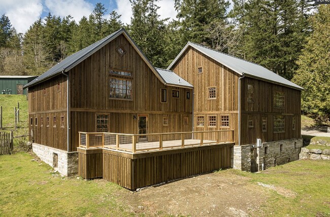 Foto del edificio - Orcas Landing Custom Built Luxury Home