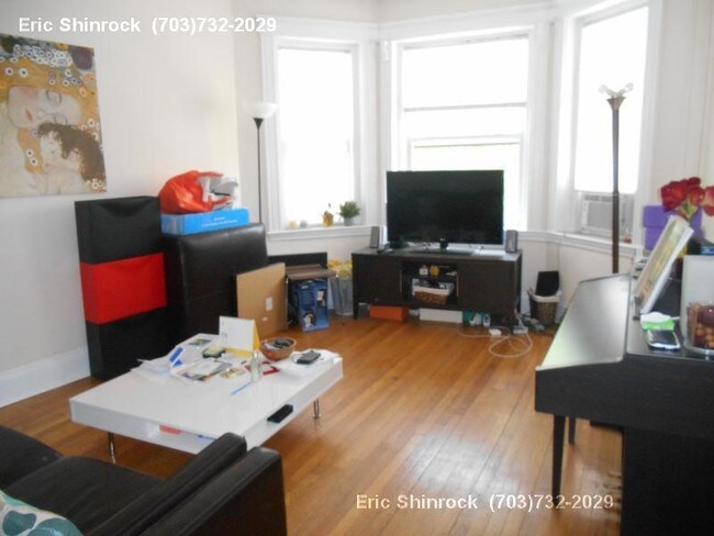 Building Photo - 79 Gordon St