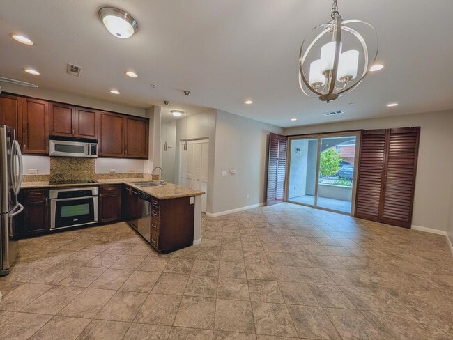 Building Photo - Coming Soon! Beautiful Ground Floor Condo in Carmel Valley
