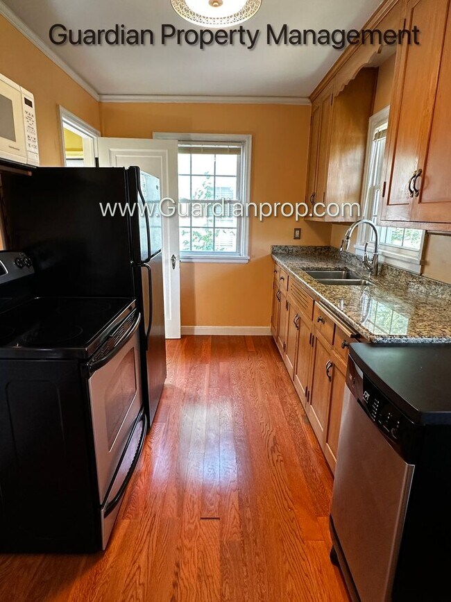 Foto del edificio - Northeast Single Family Home, Fenced Yard,...